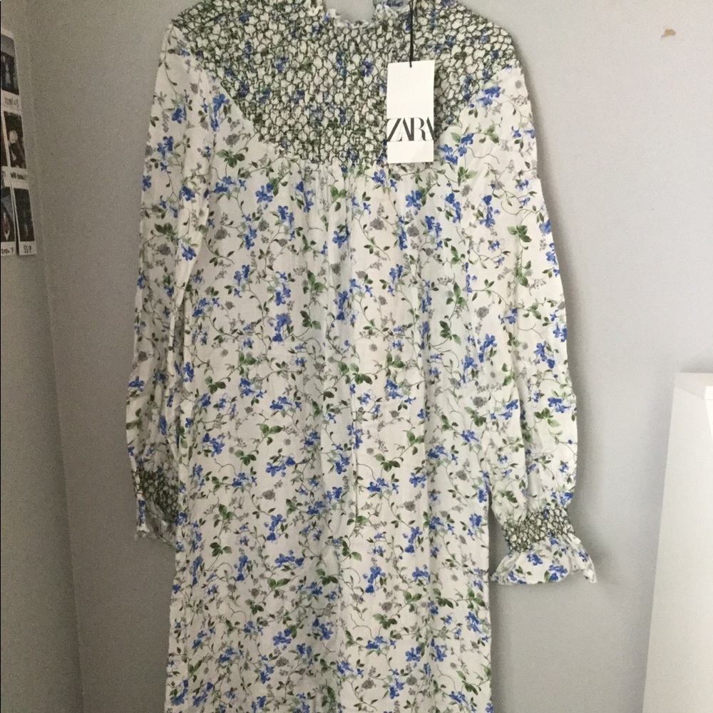 Long sleeve, floor length floral dress, small
